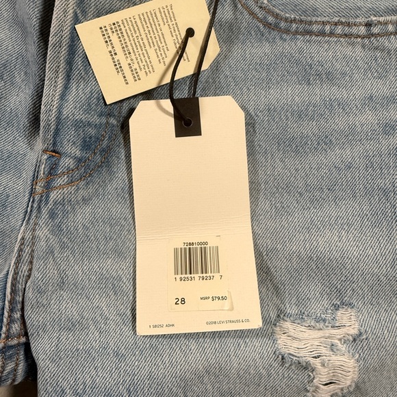 NWT Levi’s Premium 502 Women High Rise ‘90s Style Shorts Size 28 - Picture 6 of 16